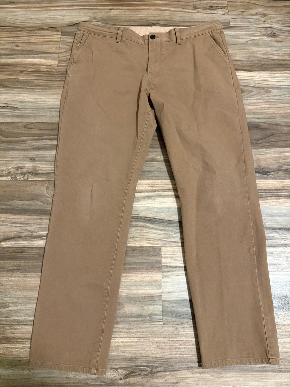 Bonobos Men's Athletic Fit 4 Way Stretch Chino Pants 38x32 Tan Casual Preppy